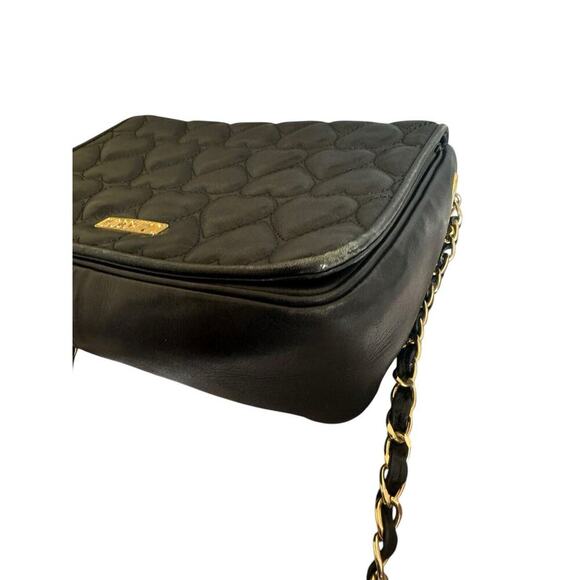 VTG Moschino Crossbody heart shape quilted lambskin Gold chain strap purse SOFT - Picture 12 of 16
